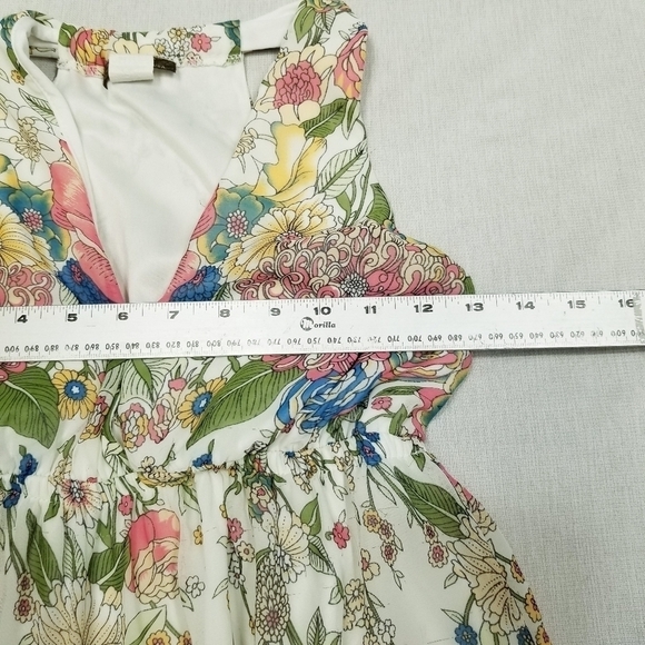 Gorgeous Mon Ami USA Long Floral Dress Medium halter like neck deep v neck maxi - Picture 10 of 16